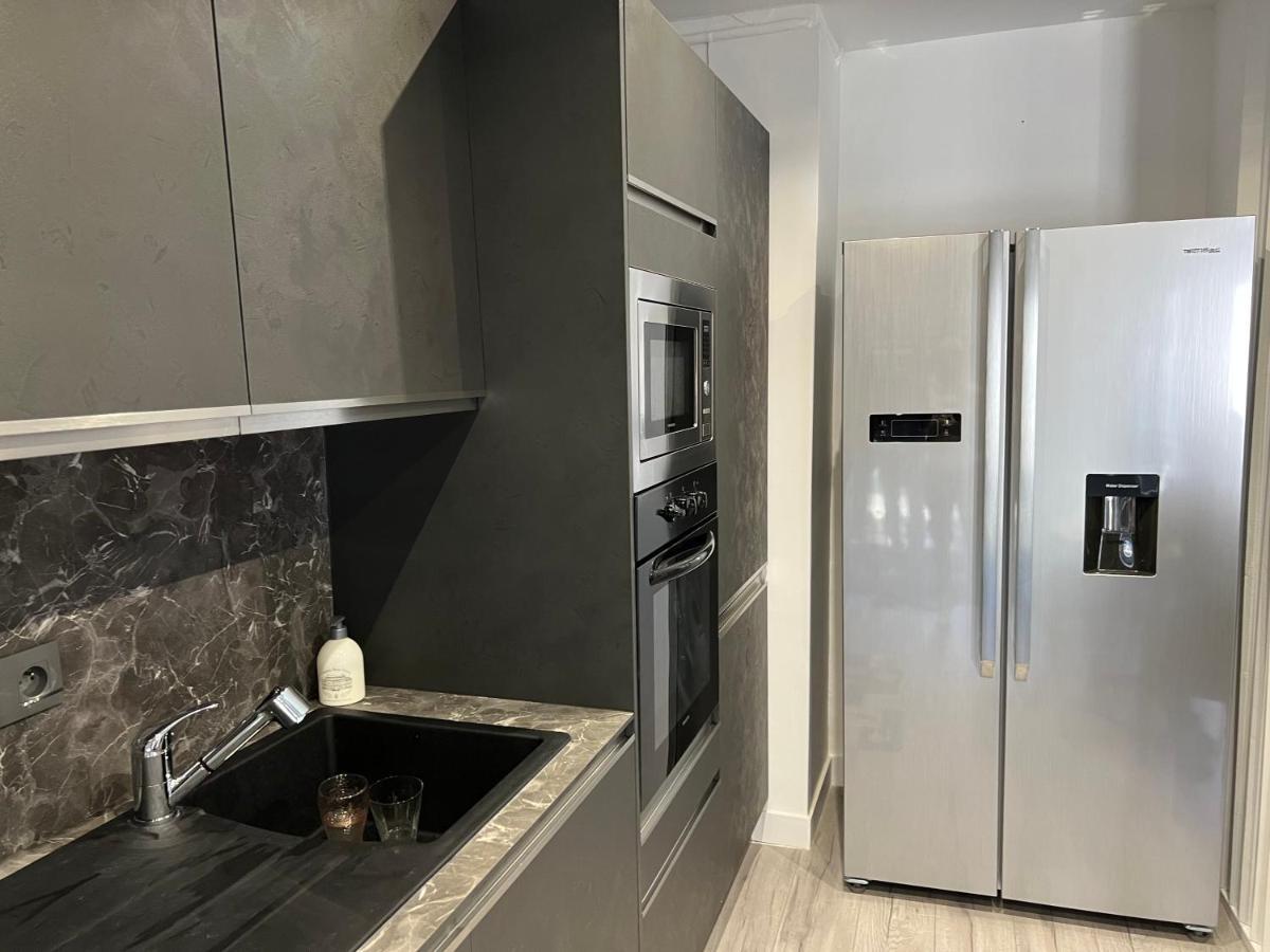Gorgeous 2 Bedrooms Holiday Apartement Nizza Kültér fotó