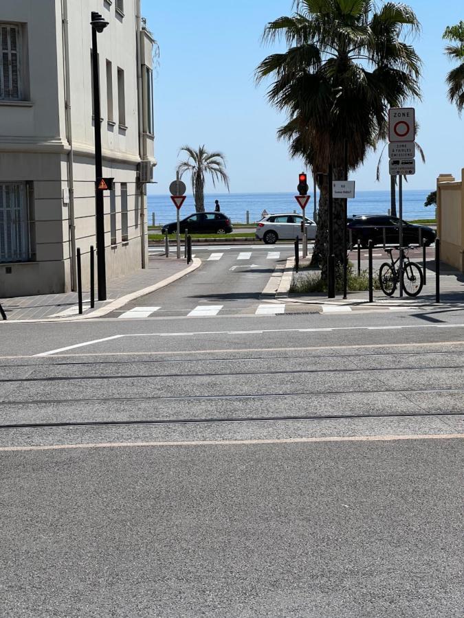 Gorgeous 2 Bedrooms Holiday Apartement Nizza Kültér fotó
