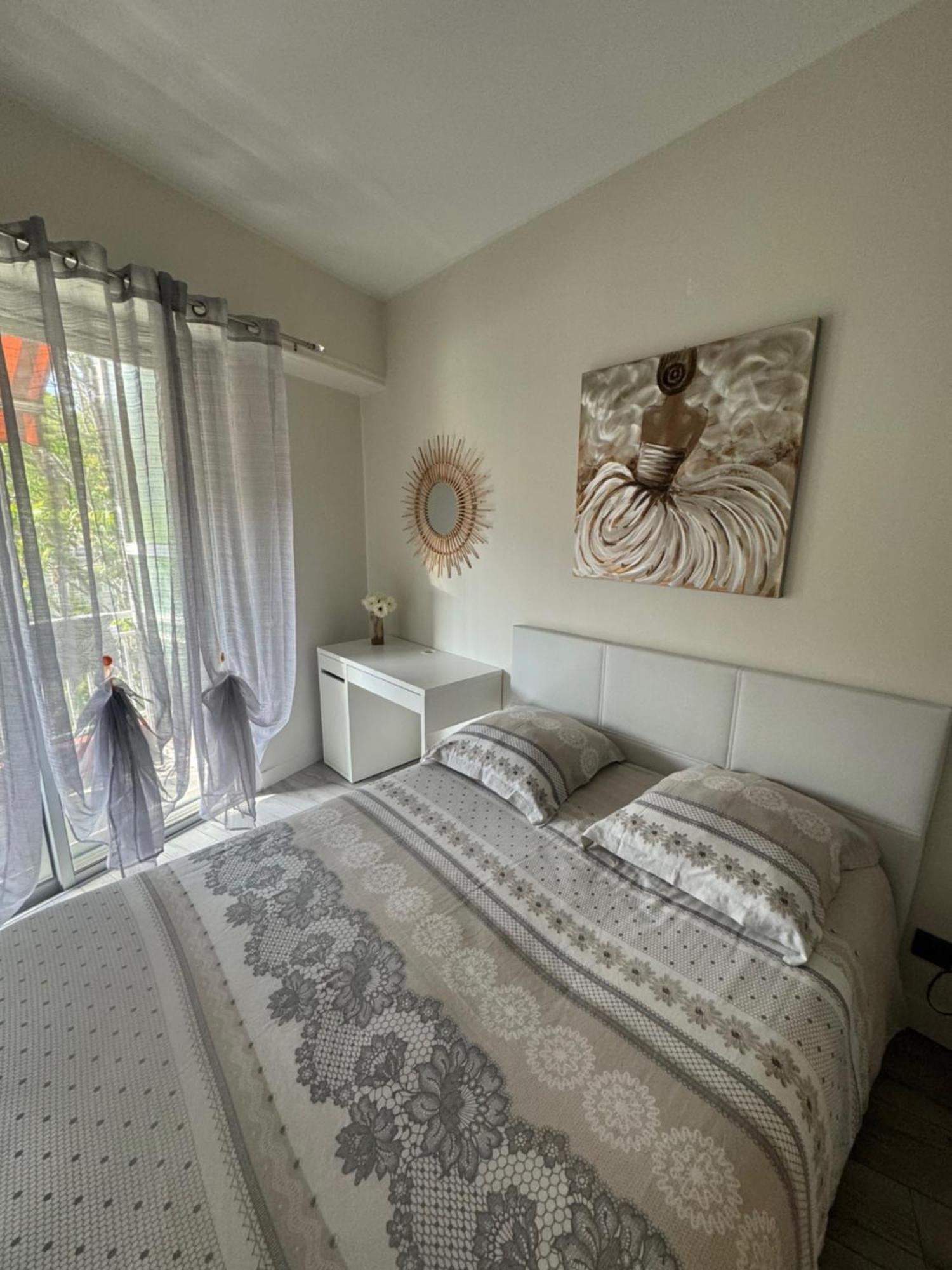 Gorgeous 2 Bedrooms Holiday Apartement Nizza Kültér fotó